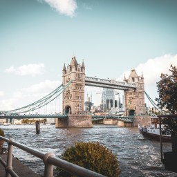Exploring London’s River Thames: Top Activities and Sights